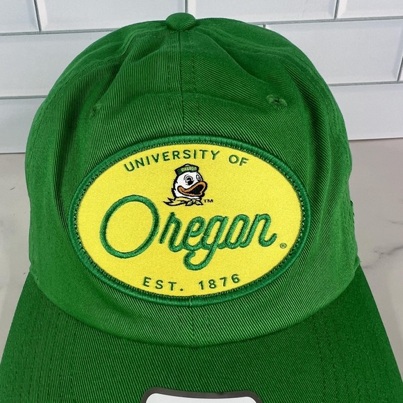 Oregon Ducks Hat Cap Strap Back Womens One Size Green Yellow NCAA College Patch - Picture 2 of 14